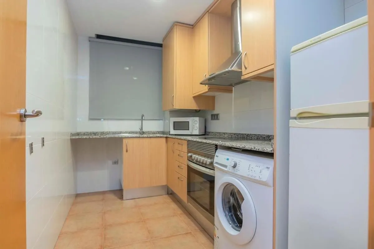 2 Bedroom With Balcony In Eixample 1-1 バルセロナ アパート