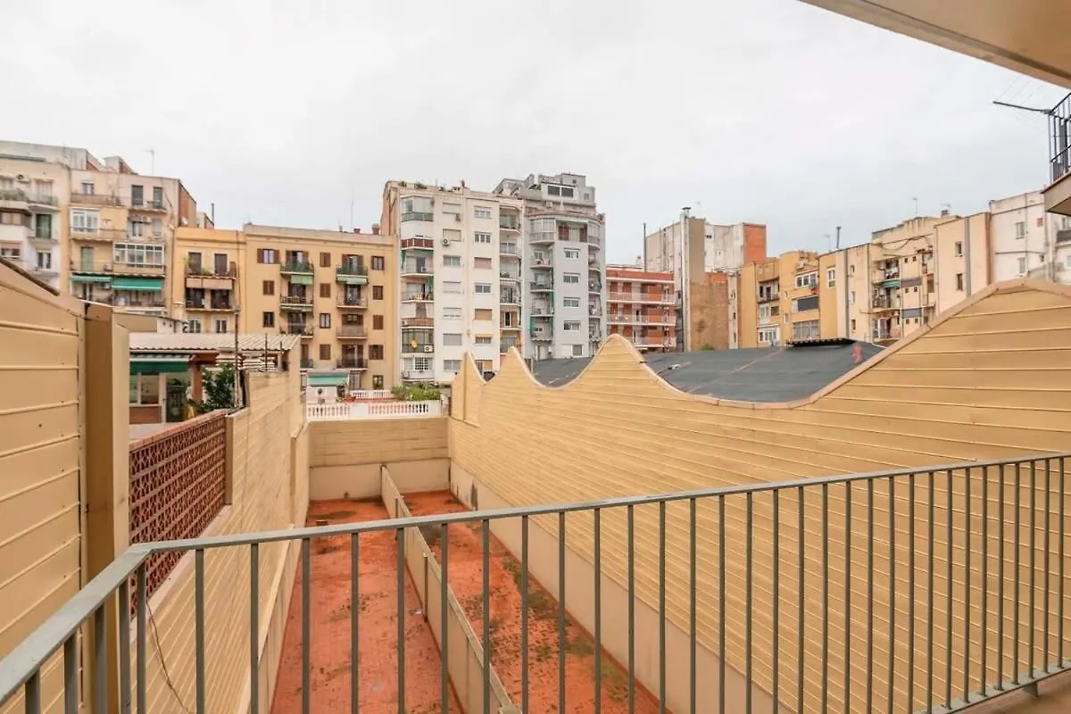 アパート 2 Bedroom With Balcony In Eixample 1-1 バルセロナ